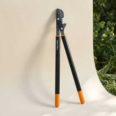 Fiskars PowerGear2 Bypass Lopper (32 in)