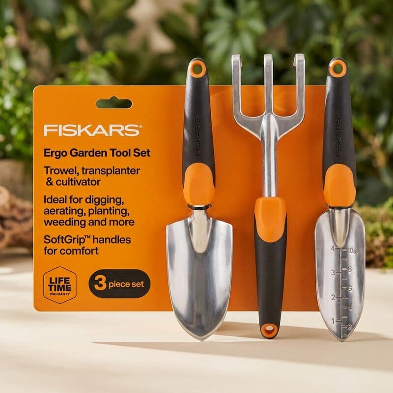 Fiskars 3-Piece Garden Tool Set (Trowel, Transplanter, Cultivator)